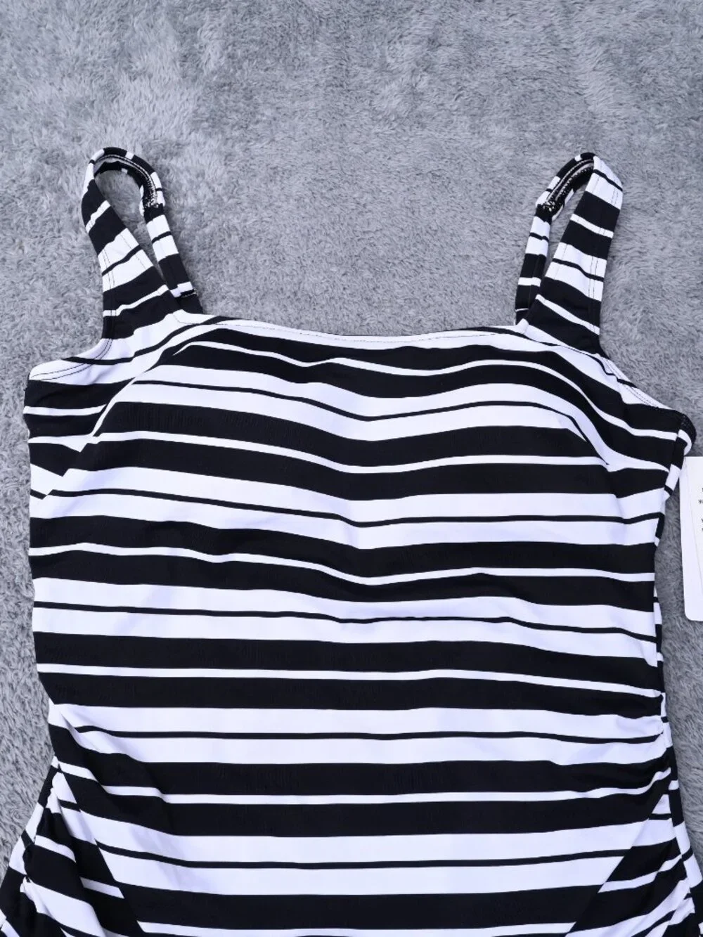 Swim Solutions Women's Swim Stripe Black White Tankini Top Size 10 MSRP $58 - Picture 4 of 14